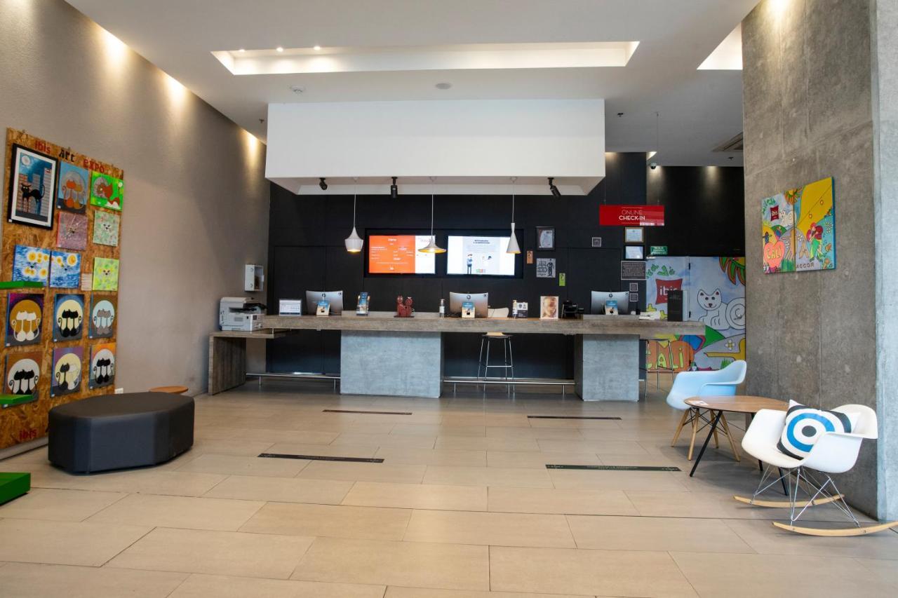 Hotel Ibis Cali Granada Kültér fotó