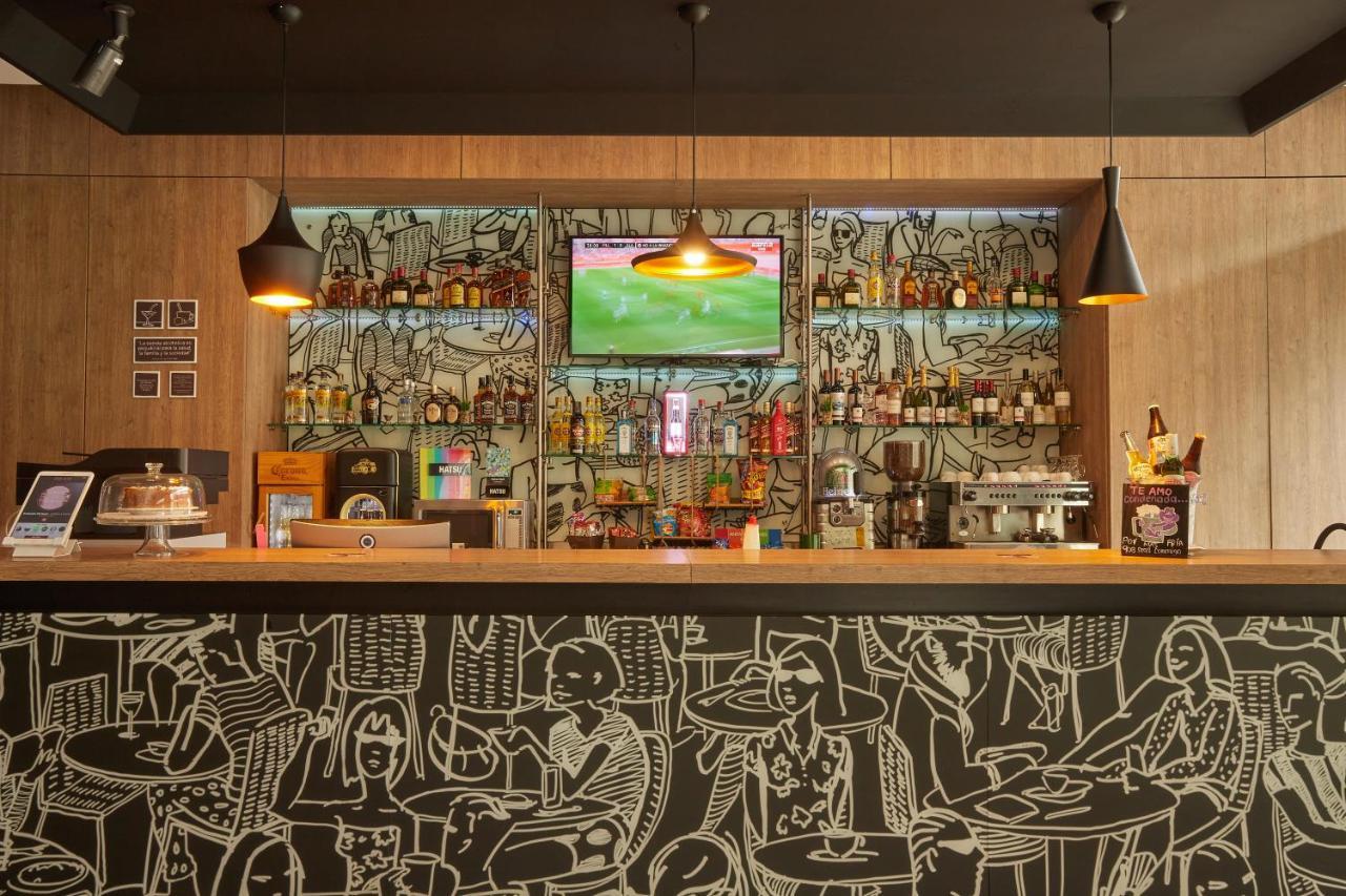 Hotel Ibis Cali Granada Kültér fotó