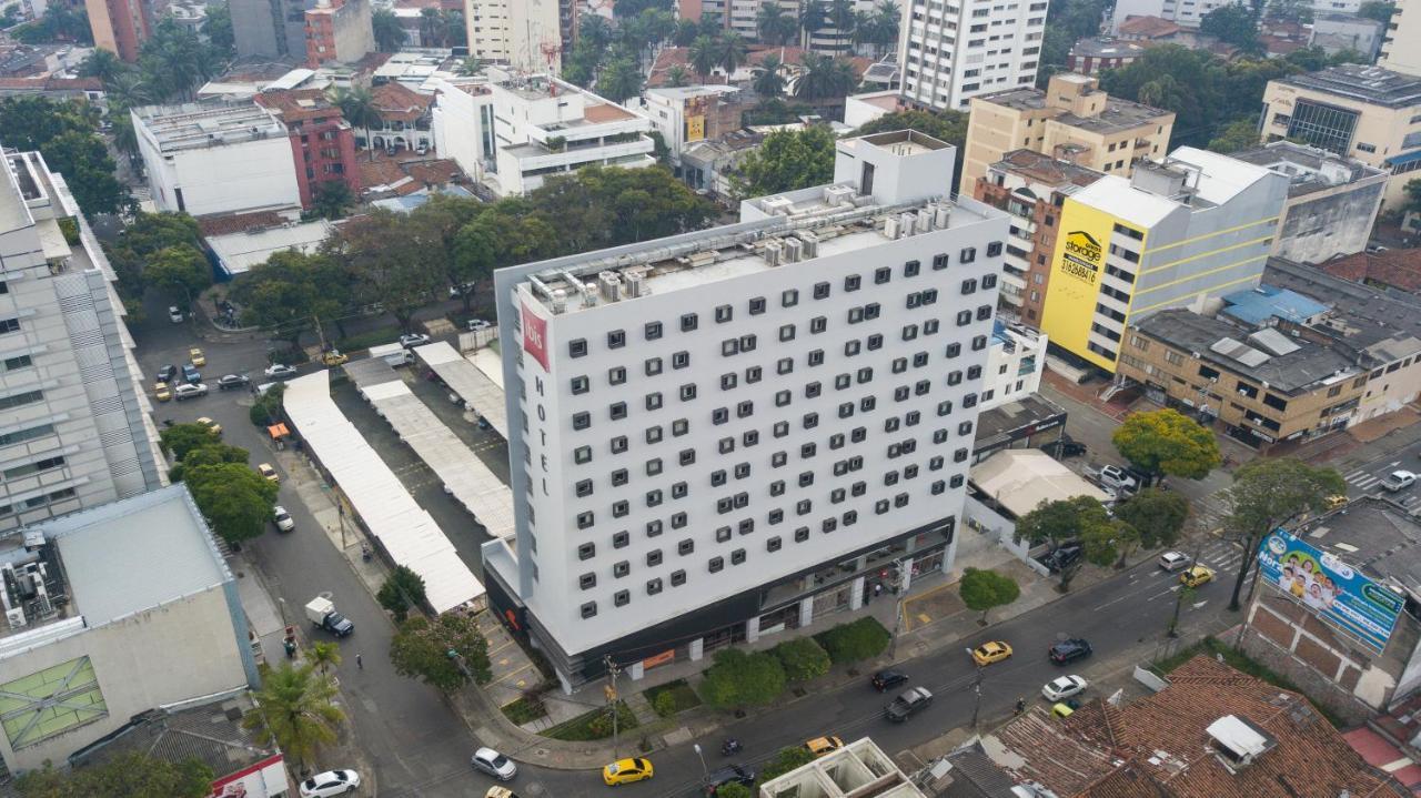 Hotel Ibis Cali Granada Kültér fotó