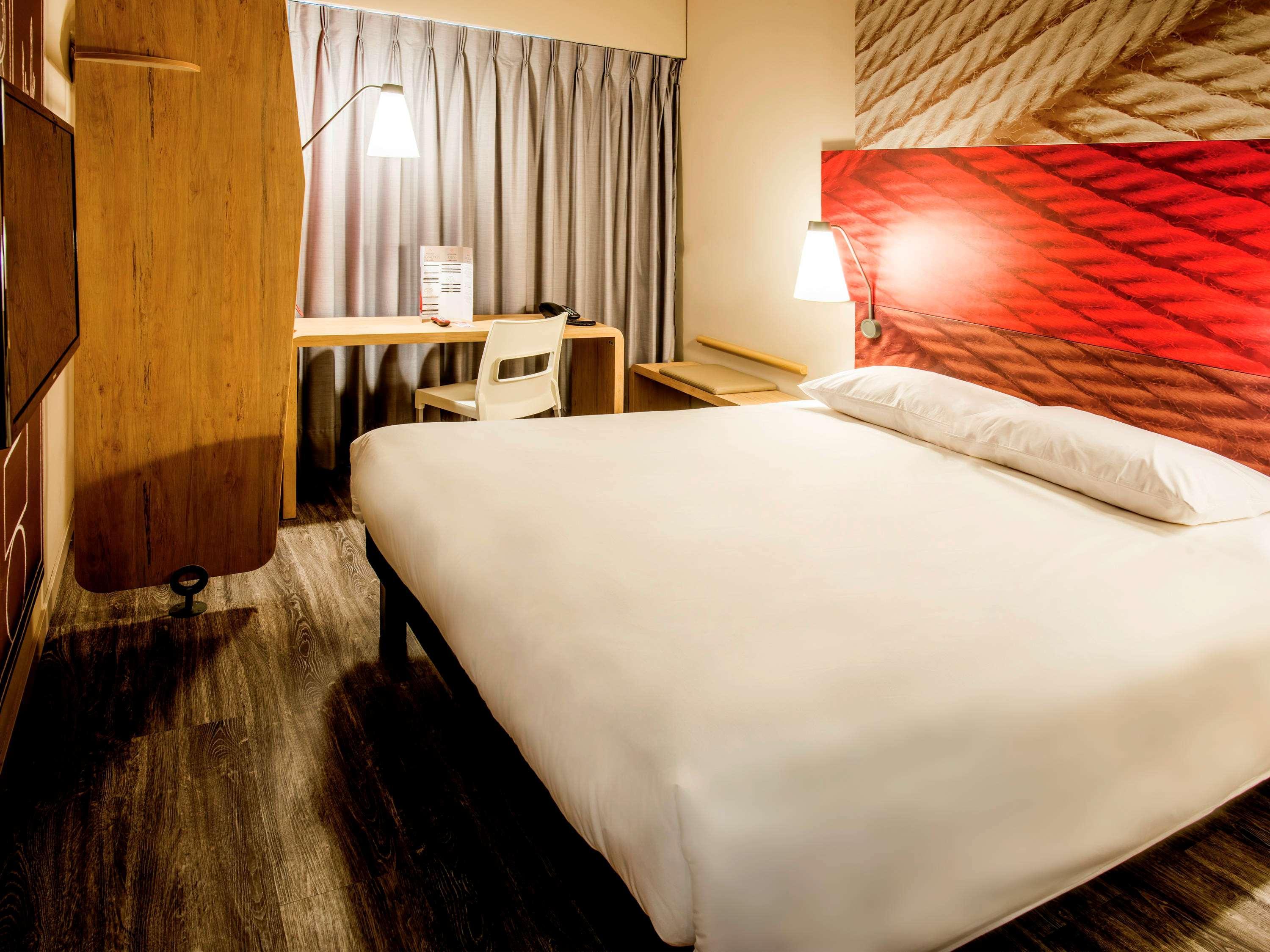 Hotel Ibis Cali Granada Kültér fotó